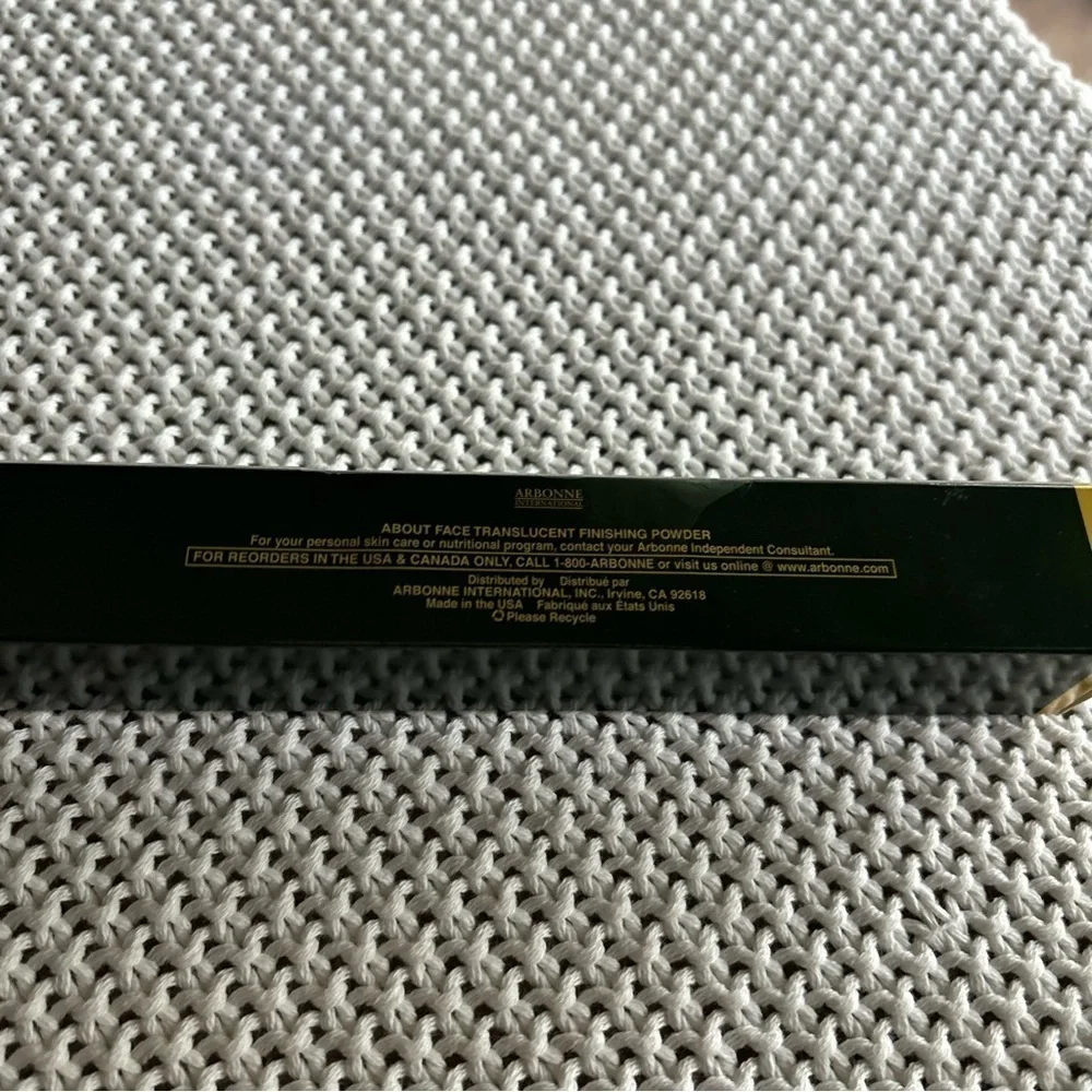 Arbonne Setting Translucent Finishing Powder -BRAND NEW- 8 grams - No 1